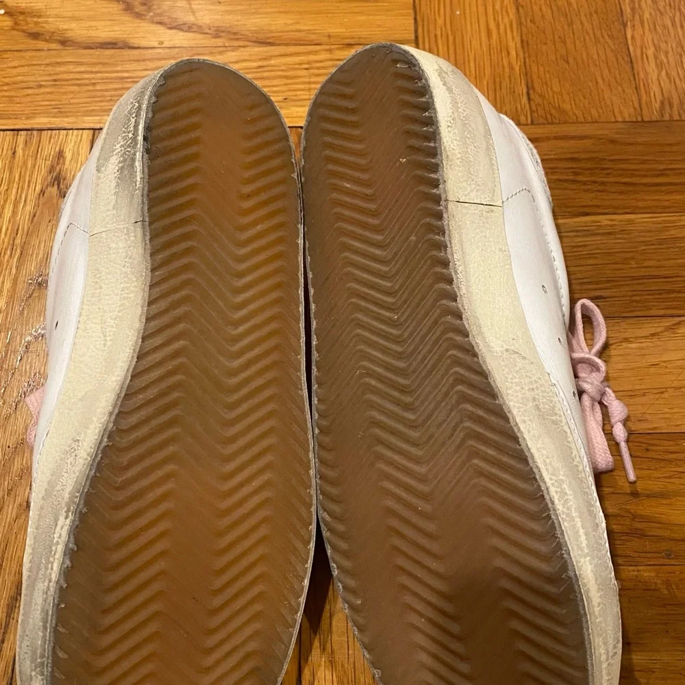 Authentic Golden Goose White Sneakers with Pink Laces and Glitter Star - Picture 4 of 10